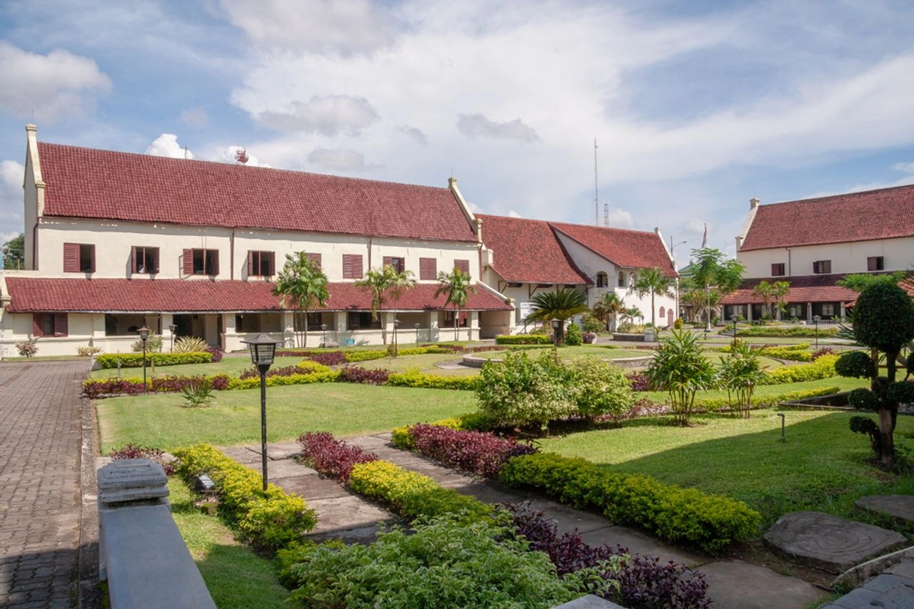 Shore excursion image of Makassar Historical Journey